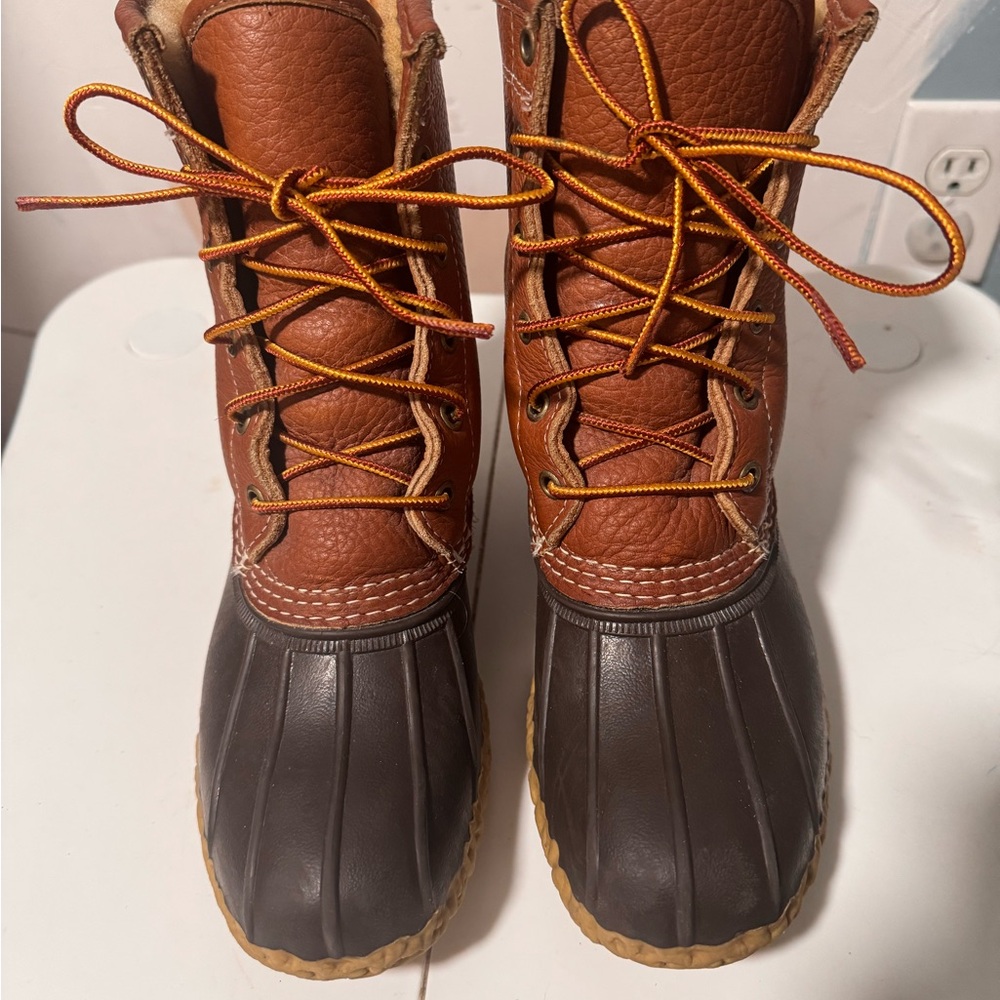 L.L. Bean Woman’s Winter Duck Boots with Fur